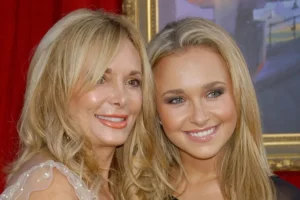 Mãe de Hayden Panettiere rompe silêncio após morte: 'Ela se perdeu'
