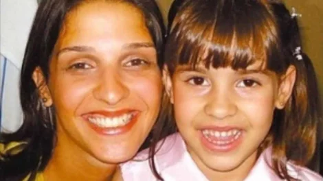 Mãe de Isabella Nardoni chora com pergunta da filha de 6 anos: 'Dói'