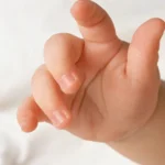 Mãe mata filho de 11 meses com tiro na cabeça para pai não ter custódia