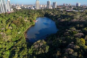 Lago do Parque do Ingá registra maior nível de água dos últimos quatro anos