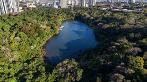 Lago do Parque do Ingá registra maior nível de água dos últimos quatro anos