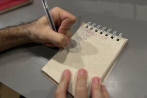 Maringá vai oferecer cursos gratuitos de inglês e educação financeira para jovens