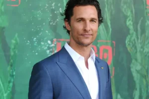 Matthew McConaughey diz que Jennifer Lopez o livrou de perrengue no México