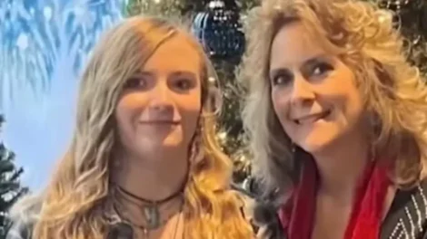 Médica que estudava 'adolescentes homicidas' é morta pela própria filha