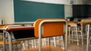 SP: Professor é acusado de estupro de vulnerável contra aluna de 13 anos em sala de aula