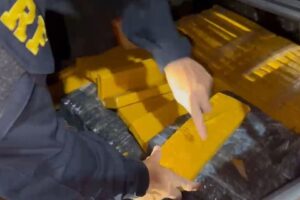 Motorista é preso com 85 kg de maconha no Contorno Norte de Maringá