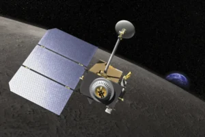 NASA revela cratera na Lua após impacto de estágio abandonado da SpaceX