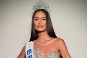 Namorado diz que miss que perdeu coroa por gravidez está em estado grave