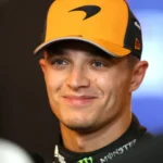 Norris passa Antonelli e vence pela segunda vez seguida em GP movimentado