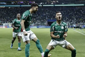 Palmeiras decide vaga na Libertadores no Paraguai para evitar feito que não ocorre há 17 anos