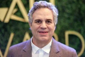 Paramount critica Mark Ruffalo após ator se opor à compra da Warner Bros.