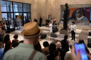 Polícia recupera oito obras de Matisse roubadas em biblioteca de SP
