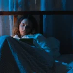 Por que nossa ansiedade piora à noite?