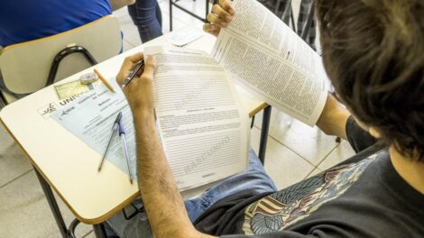 Prefeitura de Maringá elabora cursinho pré-vestibular gratuito para jovens em vulnerabilidade social