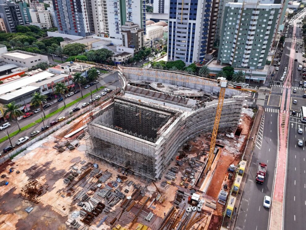 Prefeitura de Maringá estuda levar Biblioteca Centro para a Ópera Oscar Niemeyer