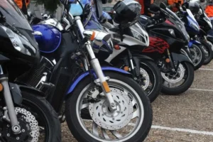 Produção de motos tem melhor mês de julho da história, diz Abraciclo
