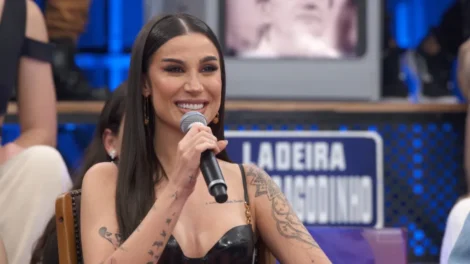 'Quase virei fotinho em preto e branco', diz Bianca Andrade após infecção que atingiu rim