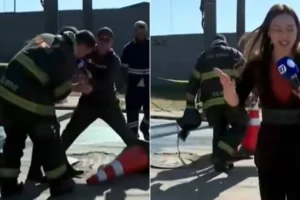 Repórter da Record cai em bueiro durante entrada ao vivo e assusta colegas