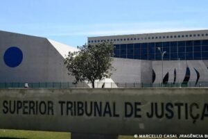STJ condena ministro Marco Buzzi a perda de cargo por crimes sexuais