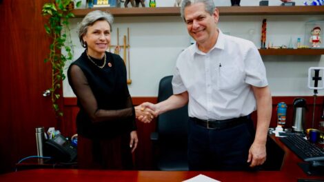 Sandra Jacovós assume Prefeitura de Maringá durante férias de Silvio Barros