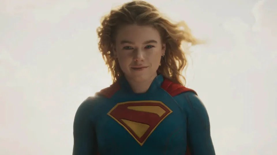 'Supergirl' encerra passagem pelos cinemas como maior fracasso da DC em 16 anos