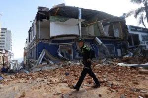 Terremoto na Colômbia fez pelo menos 20 mortos; há pessoas nos escombros