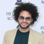 Vencedor do Grammy Latino é detido pelo ICE após voltar de show em Nova York