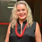 Vera Fischer fala da morte do irmão: 'Preciso ser alto astral'
