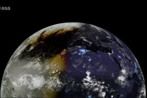 Vídeo mostra eclipse solar visto do Espaço; imagens impressionam