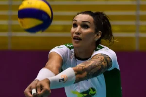 Vôlei brasileiro muda regras e exige teste genético que bane mulheres trans
