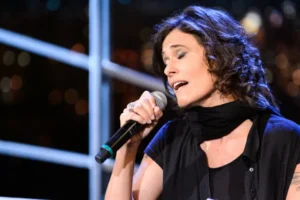 Zélia Duncan relembra afastamento de Rita Lee: 'Tristeza que vou levar pra sempre'