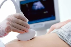 64% apoiam aborto legal para meninas de até 14 anos vítimas de estupro, diz pesquisa