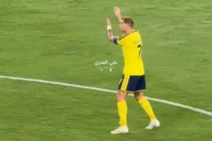 Al Nassr sofre gol infantil e Ronaldo fica à beira do desespero