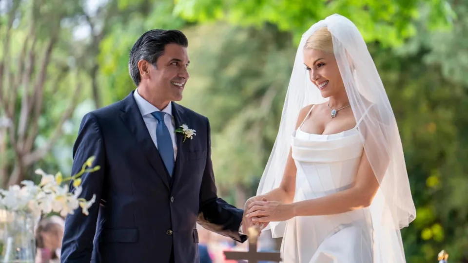 Ana Hickmann e Edu Guedes se casam em fazenda de 1820; veja detalhes