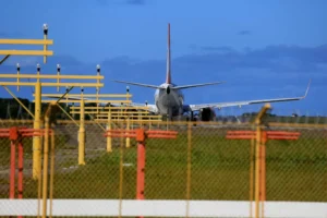 Anac suspende operações da Total Linhas Aéreas, que presta serviço aos Correios