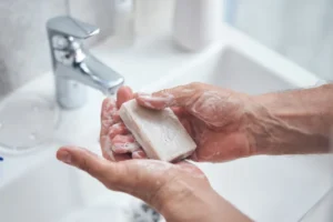 "Antro de germes". O item do seu lar que fica quase sempre esquecido