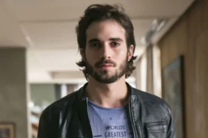 Após relatar crise, Fiuk revela valor do seu custo de vida mensal