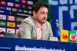 Arthur Elias convoca seleção feminina para amistosos contra Argentina
