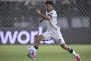 Atlético busca virada, elimina o Cruzeiro e avança à semifinal da Copa do Brasil