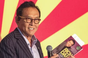 Autor de 'Pai Rico, Pai Pobre' acumula US$ 1,2 bilhão em dívidas, diz site