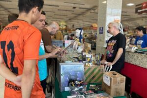 Avenida Kakogawa terá feira de discos com discotecagem em Maringá