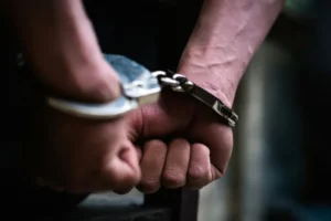 Avô é preso sob suspeita de espancar neta após tentar estuprá-la no Piauí