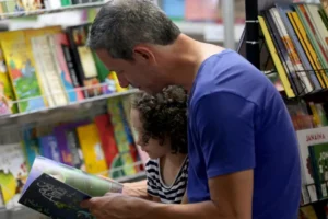 Bienal do Livro de São Paulo deve receber mais de 700 mil pessoas