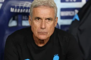 Campeonato Brasileiro tem 16 quedas de técnicos e três 'vira-casacas'