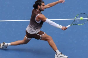 Carlos Alcaraz bate Wu e segue para os oitavos de final do US Open