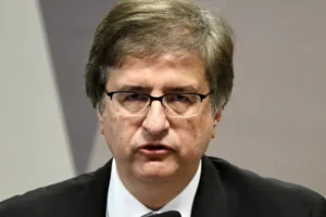 Conselho do MPF rejeita abertura de investigação contra Gonet