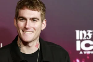 Corpo de Presley Gerber, que morreu aos 27 anos, é cremado
