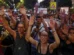 Despejo de idosa em Madrid leva milhares às ruas: "Tragédia social"