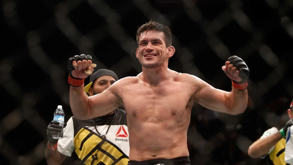 Disseminar a prática do jiu-jítsu compensou derrotas no UFC, diz Demian Maia