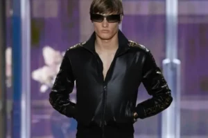 Filho de Fernanda Lima e Rodrigo Hilbert estreia em desfile internacional da Gucci